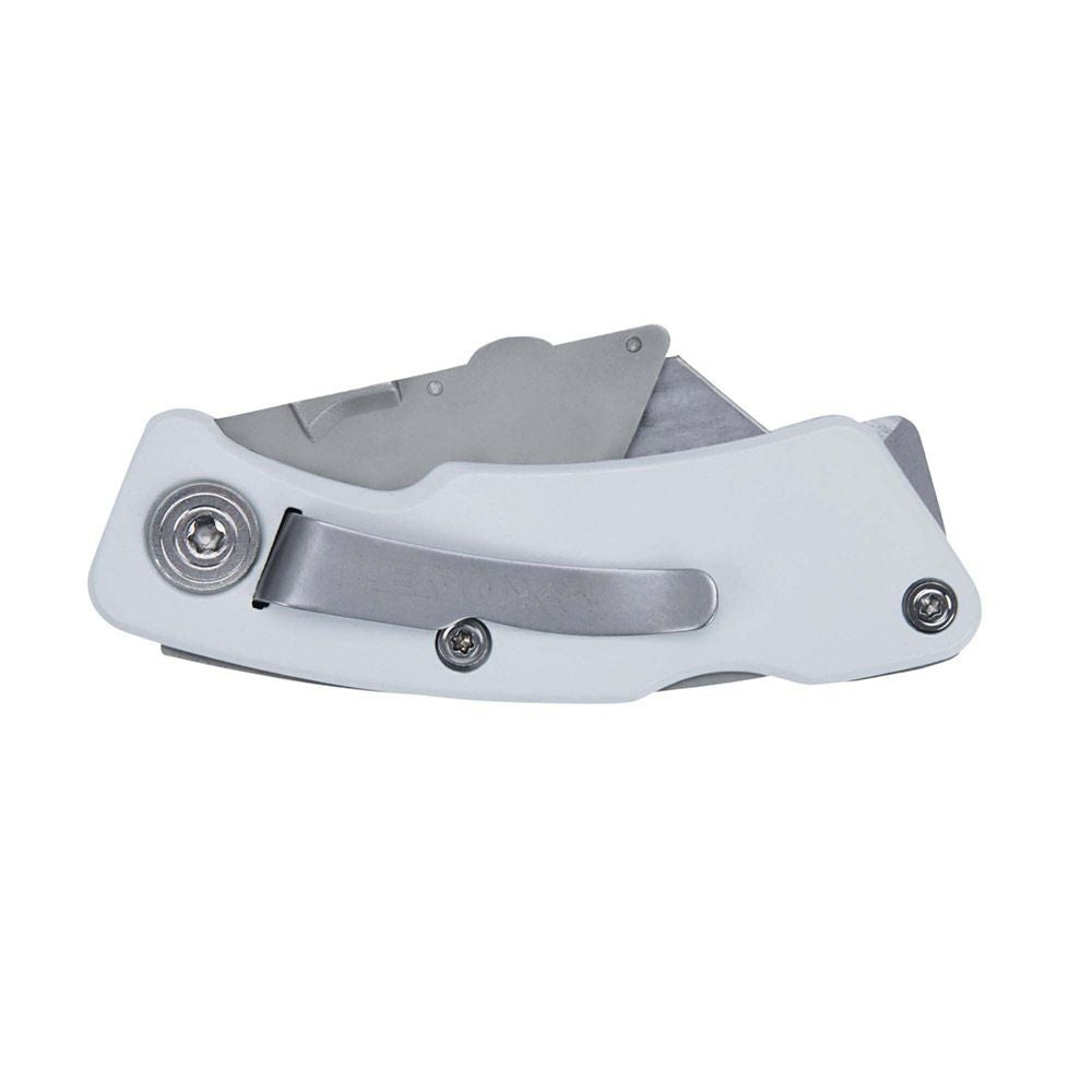 マイナスドライバー、ボトルオープナー、バリ取り、配線カッターなど、多機能性も抜群。腰に1本差しておけば、さまざまな作業に頼れるユーティリティーナイフです。